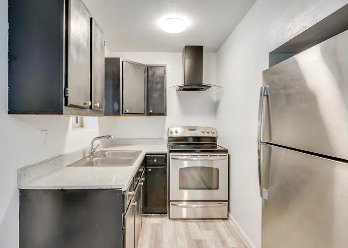4 Mi To Dtwn & Gem Show! Pet-friendly Tucson